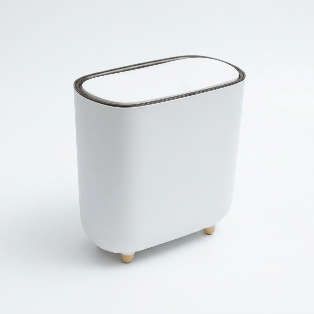 Petite poubelle de salle de bain design - Format étroit 8L
