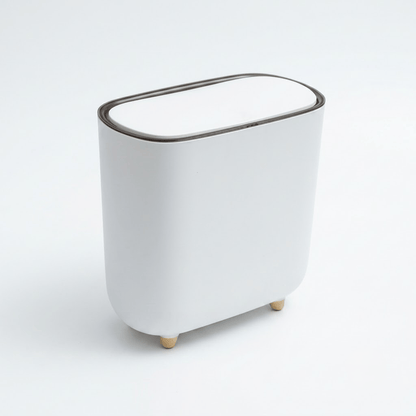 Petite poubelle de salle de bain design - Format étroit 8L