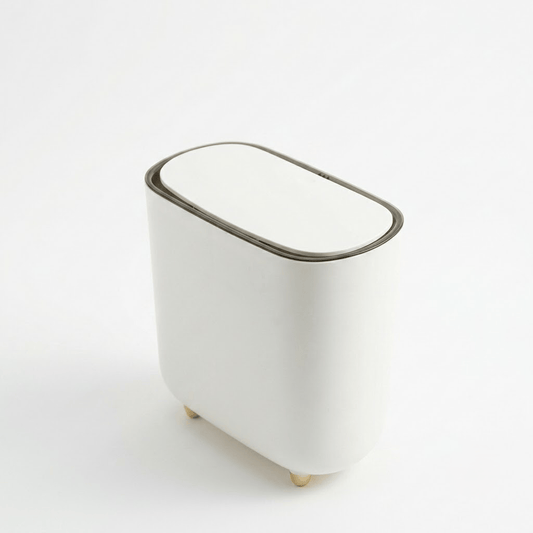 Petite poubelle de salle de bain design - Format étroit 8L